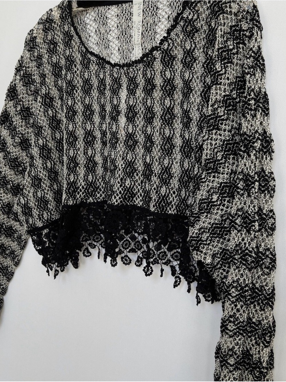New Romantics Free People Black Crochet Crop Rashele Lace Top - Picture 5 of 7